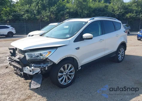 2017 Ford Escape Titanium из США, поврежденный, VIN 1FMCU9J97HUD60711